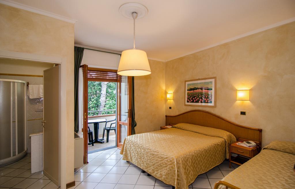 Hotel Kyrton Forte dei Marmi Zewnętrze zdjęcie
