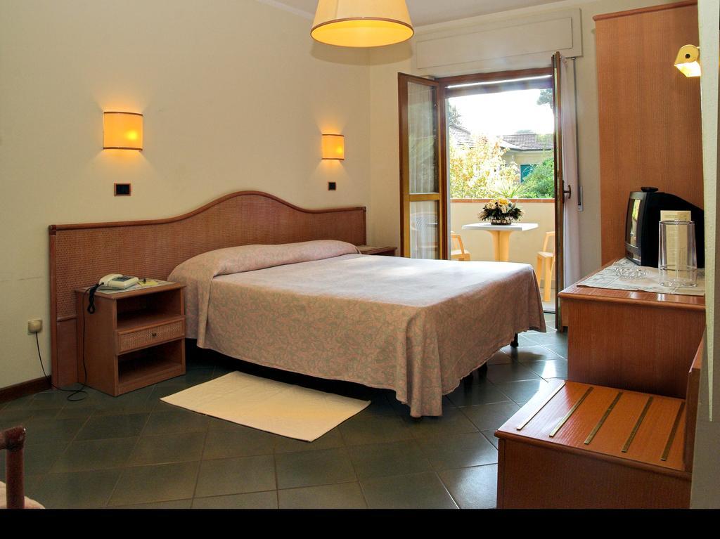 Hotel Kyrton Forte dei Marmi Pokój zdjęcie