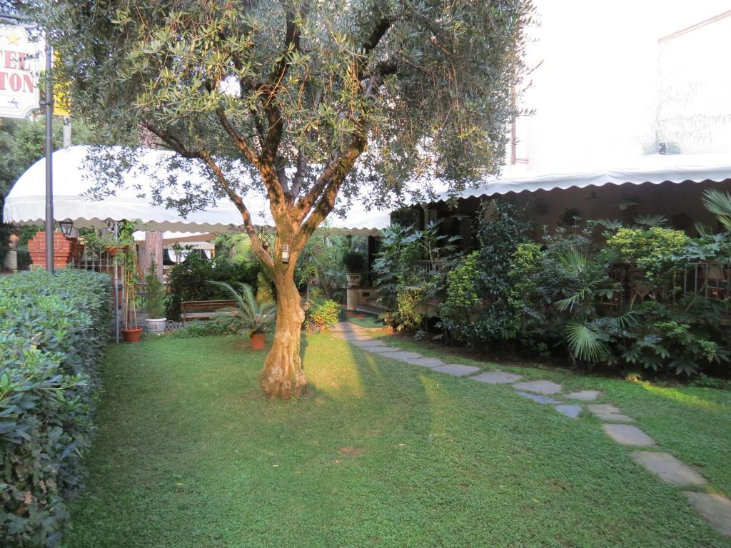 Hotel Kyrton Forte dei Marmi Zewnętrze zdjęcie